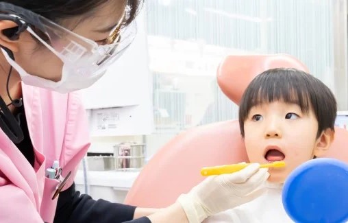 何歳から歯医者さんにいくのが良いのか